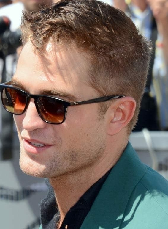 Robert Pattinson en el 2014 en Cannes. Fuente: WIkipedia. Autor: Georges Biard