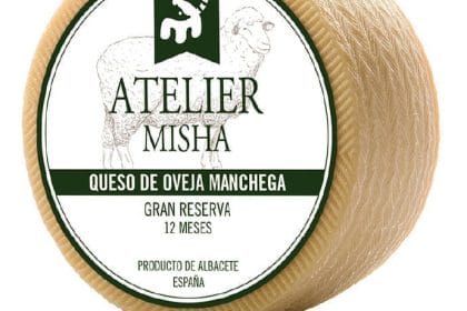 Las razones por las que se debe tomar queso de oveja según Atelier Misha