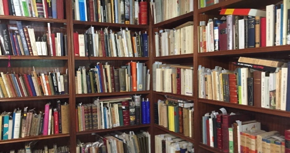 Crece la demanda de libros descatalogados y libros de segunda mano, según librería Llera Pacios