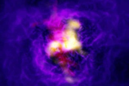 Composición del cúmulo de galaxias Abell 2597 mostrando el flujo de gas en forma de fuente, alimentado por el agujero negro supermasivo de la galaxia central. Crédito de la imagen: ALMA (ESO/NAOJ/NRAO), Tremblay et al.; NRAO/AUI/NSF, B. Saxton; NASA/Chandra; ESO/VLT