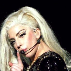 Lady Gaga Cumple 33 Años