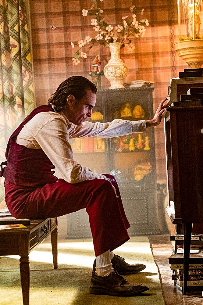 'Joker' (2019) critique de film : le meilleur film de 2019
