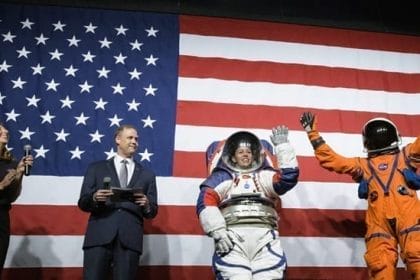 La NASA Presenta sus Nuevos Trajes Espaciales
