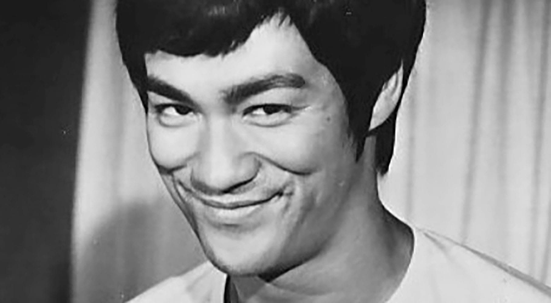Bruce Lee: Famosos Nacidos Hoy, 27 de Noviembre