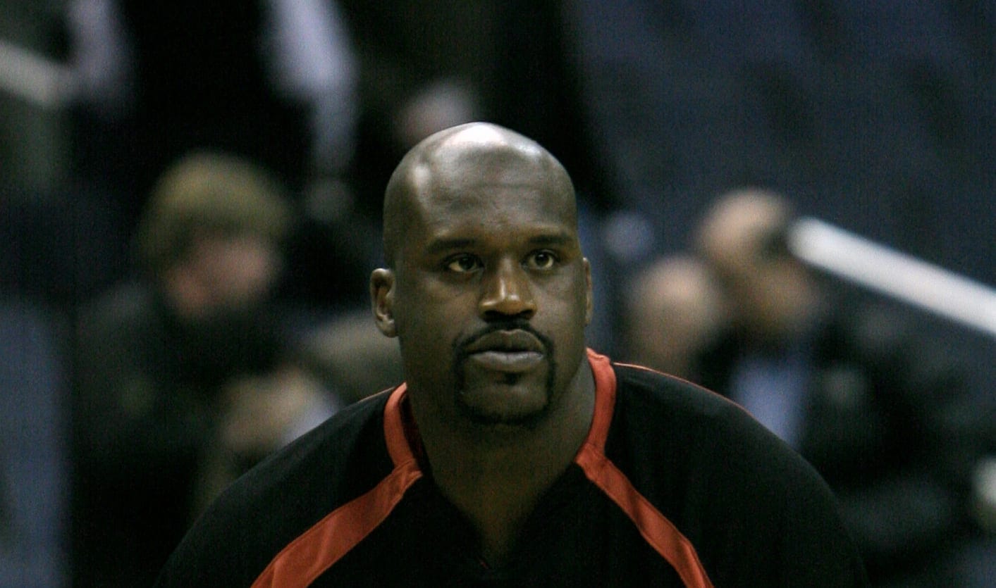 Shaquille O'Neal Cumple 48