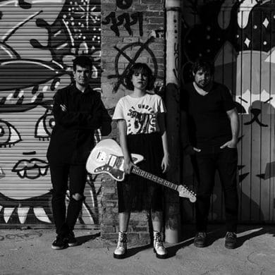 La banda barcelonesa Alison Darwin presenta el Vídeo-single "Your Name"