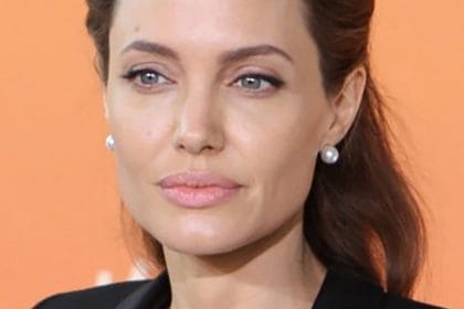 Angelina Jolie. Cumpleaños Famosos Hoy, 4 de Junio