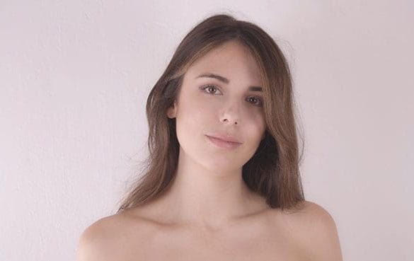 Paola Pinar, Nuevo Video Single: Tus Manías