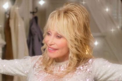 Dolly Parton: Navidad en la Plaza (2020)