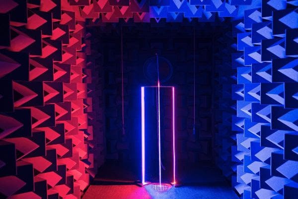 Haroon Mirza, installation view, Dancing with the Unknown exhibition at Nikolaj Kunsthal (2018)