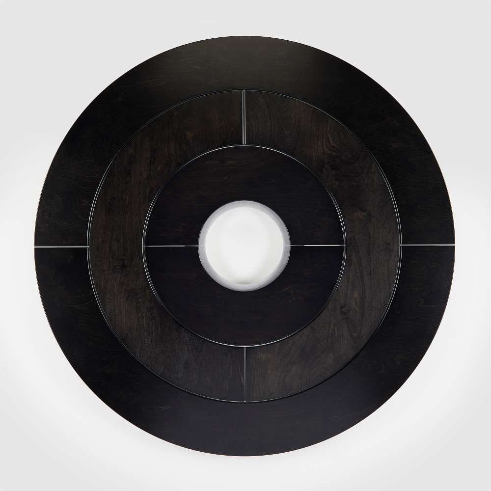 Sam Gilliam, Black 60” Disc, 2020 © 2021 Sam Gilliam / Artists Rights Society (ARS), New York
