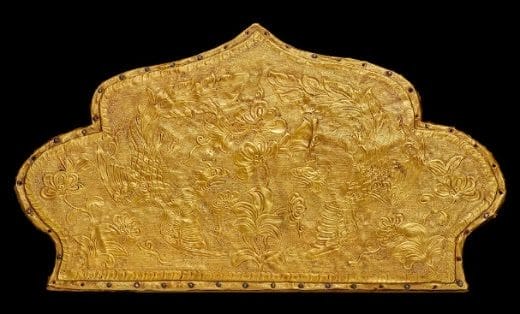 Lot 1  A Rare Gold Repoussé 'Phoenix' Panel  Liao Dynasty  Estimate: HK$150,000-180,000  Sold for: HK$377,500  **Over doubling the estimate**