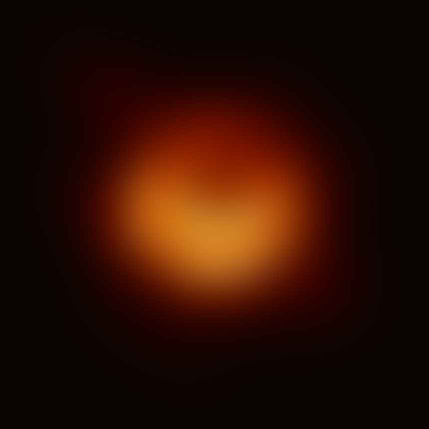 Agujeros Negros. De Event Horizon Telescope, uploader cropped and converted TIF to JPG - https://www.eso.org/public/images/eso1907a/ (image link) The highest-quality image (7416x4320 pixels, TIF, 16-bit, 180 Mb), ESO Article, ESO TIF, CC BY 4.0, https://commons.wikimedia.org/w/index.php?curid=77925953