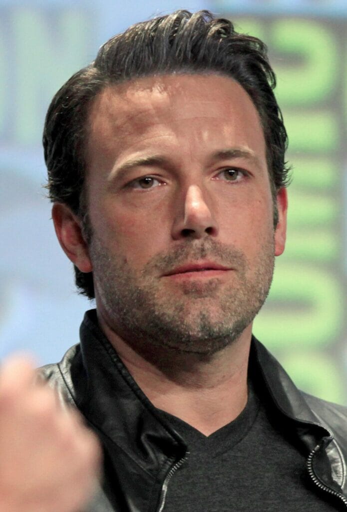 Ben Affleck. De Gage Skidmore - https://www.flickr.com/photos/gageskidmore/14783041472/, CC BY-SA 2.0, https://commons.wikimedia.org/w/index.php?curid=34325337