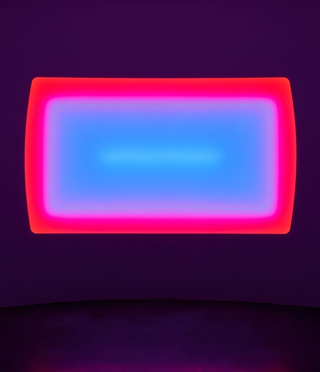 James Turrell, Elemental, Wide Rectangular Curved Glass, 2021 © James Turrell, courtesy Pace Gallery