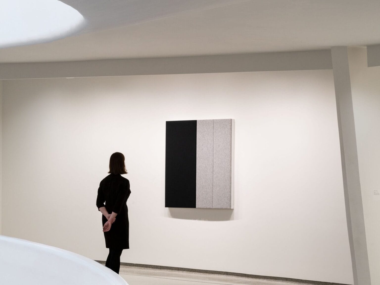 Installation view, Jennie C. Jones: Dynamics, Solomon R. Guggenheim Museum, February 4–May 2, 2022. Photo: David Heald © Solomon R. Guggenheim Foundation, 2022.