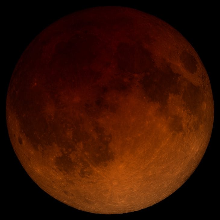 A telescopic visualization of the total lunar eclipse, happening May 15-16, 2022. Credits: NASA/Goddard/Ernie Wright