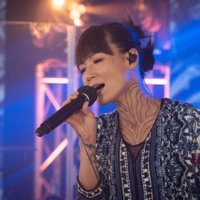 As in the previous HGC online concerts, the third HGC "Go Ahead, Performers!" Online Concert featured various talented performers, including local singers Candy Lo.