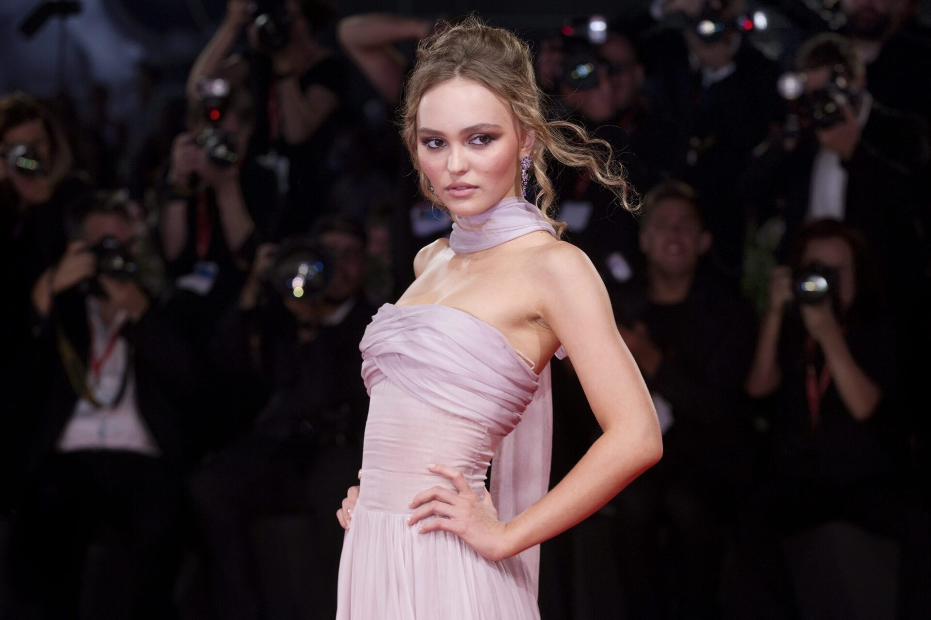 Lily-Rose Depp - Películas, Series, Videos