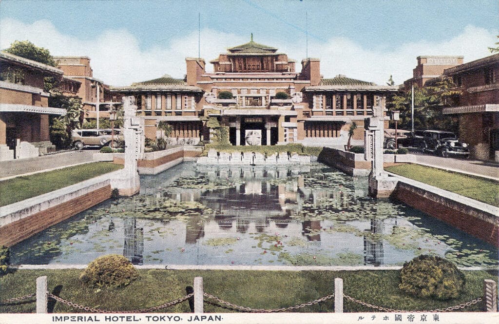 Hotel Imperial, 1930s