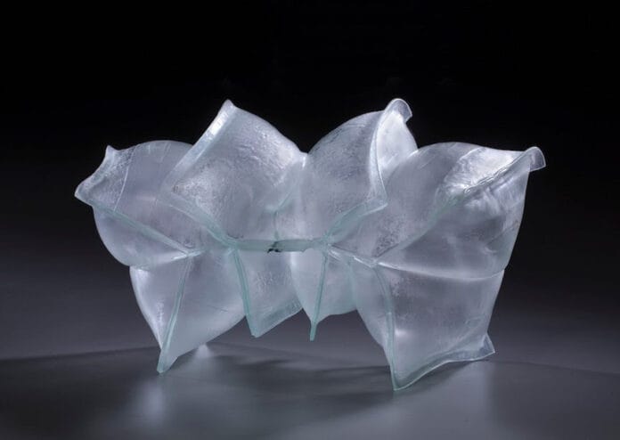 untitled(inflatable) no. 55, 2008, fused and inflated glass, 12 x 20 x 9 in