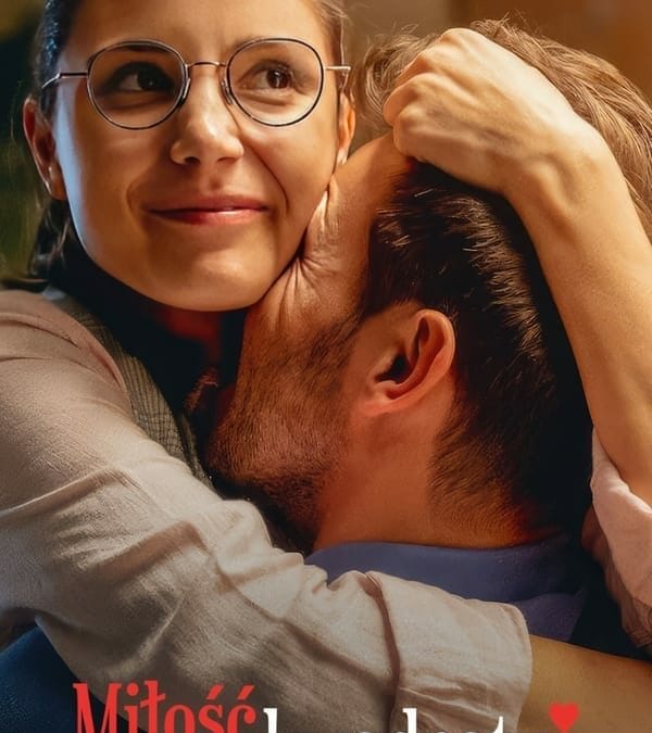 “L’Amour tout-puissant” (2023) Comédie romantique sur Netflix Critique du film : Bienvenue dans le monde de l’extrême prévisibilité