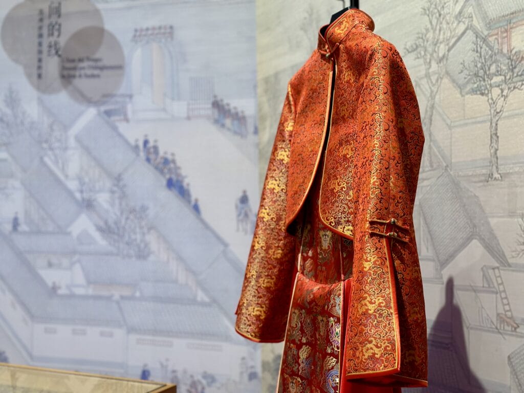 MarcoPolo700: inaugurata a Palazzo Mocenigo la mostra L’Asse del tempo. Tessuti per l’abbigliamento in seta di Suzhou